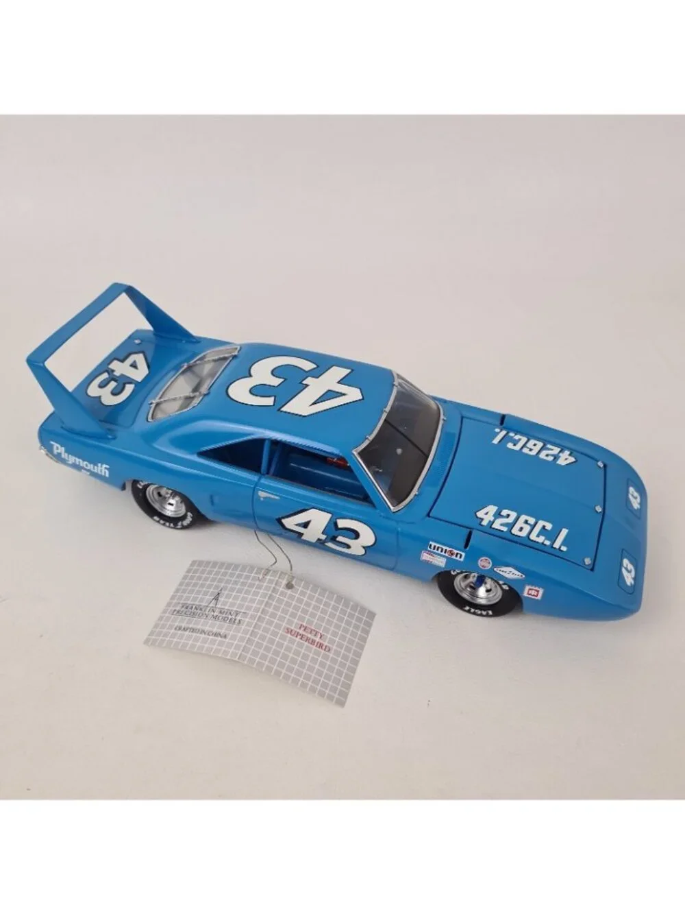 Franklin Mint Precision Richard Petty's 1970 Superbird 1:24 Die Cast B11TQ08